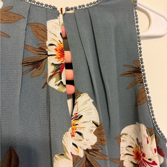 2/$30 Umgee - Gray Floral Sleeveless Mini Dress Size M NWT - Picture 10 of 10